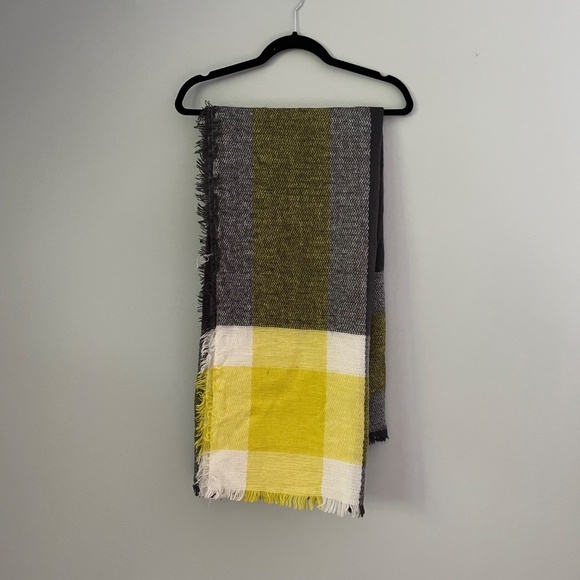 Scarf blanket - Picture 2 of 4